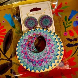 Beautiful Retro Fashion Earrings